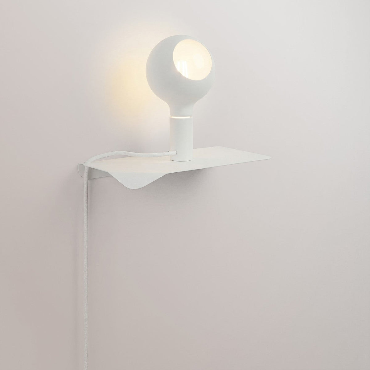 Combo Camo - Lampada con mensola - Bianco