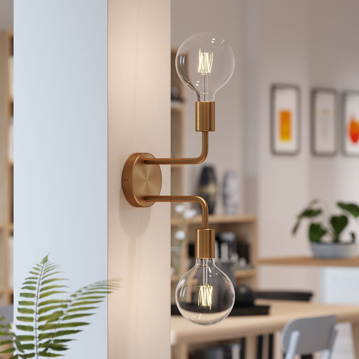 Fermaluce Metal, lampada a muro in metallo con doppia estensione curva - Bronzo satinato
