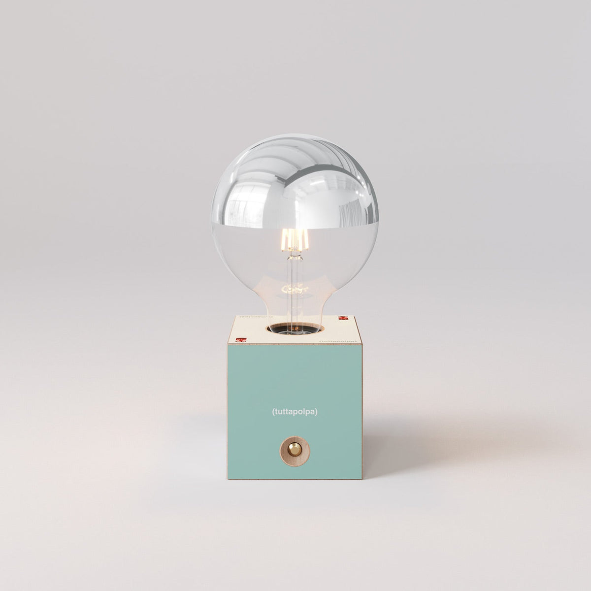 Lampada a batteria Cabless03 "Pensati all’Elba" con lampadina globo mezza sfera argento - Tuttapolpa