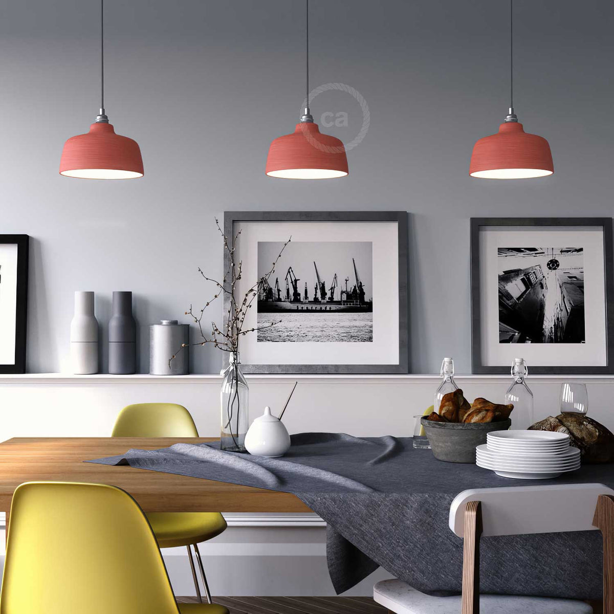 Lampada a sospensione completa di cavo tessile, paralume Coppa in ceramica e finiture in metallo - Corallo striato