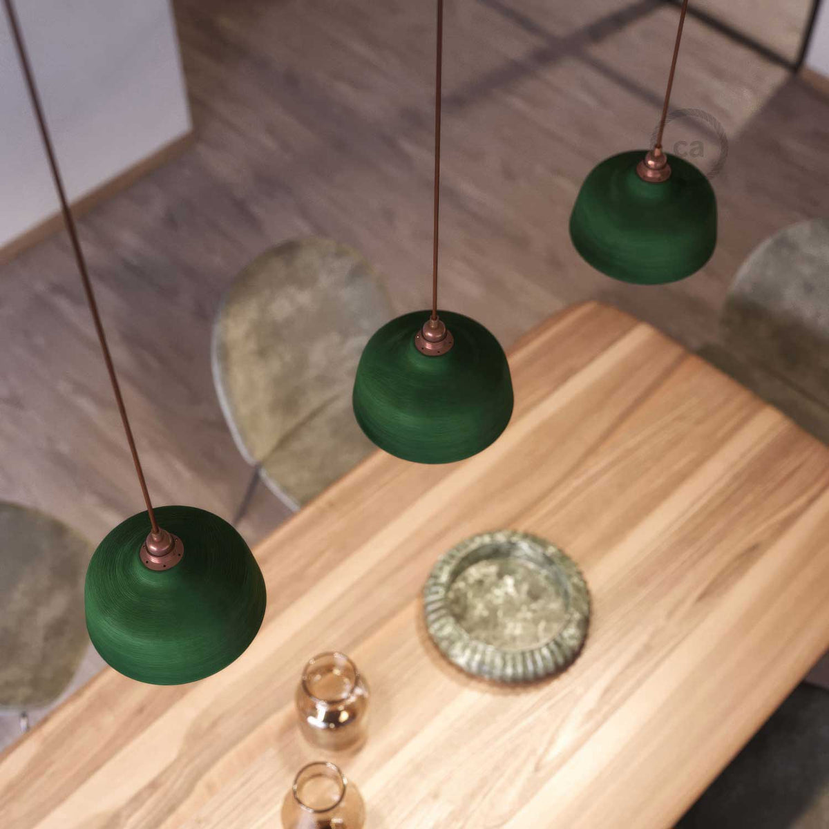 Lampada a sospensione completa di cavo tessile, paralume Coppa in ceramica e finiture in metallo - Evergreen striato