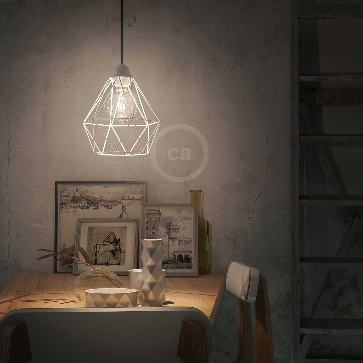 Lampada a sospensione completa di cavo tessile, paralume gabbia Diamond e finiture in metallo - Bianco