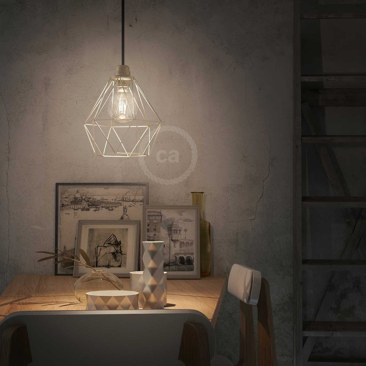 Lampada a sospensione completa di cavo tessile, paralume gabbia Diamond e finiture in metallo - Ottone