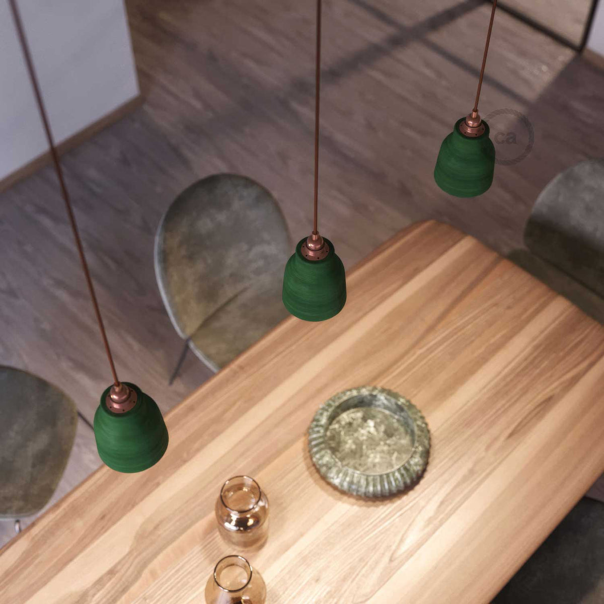 Lampada a sospensione completa di cavo tessile, paralume Vaso in ceramica e finiture in metallo - Evergreen striato
