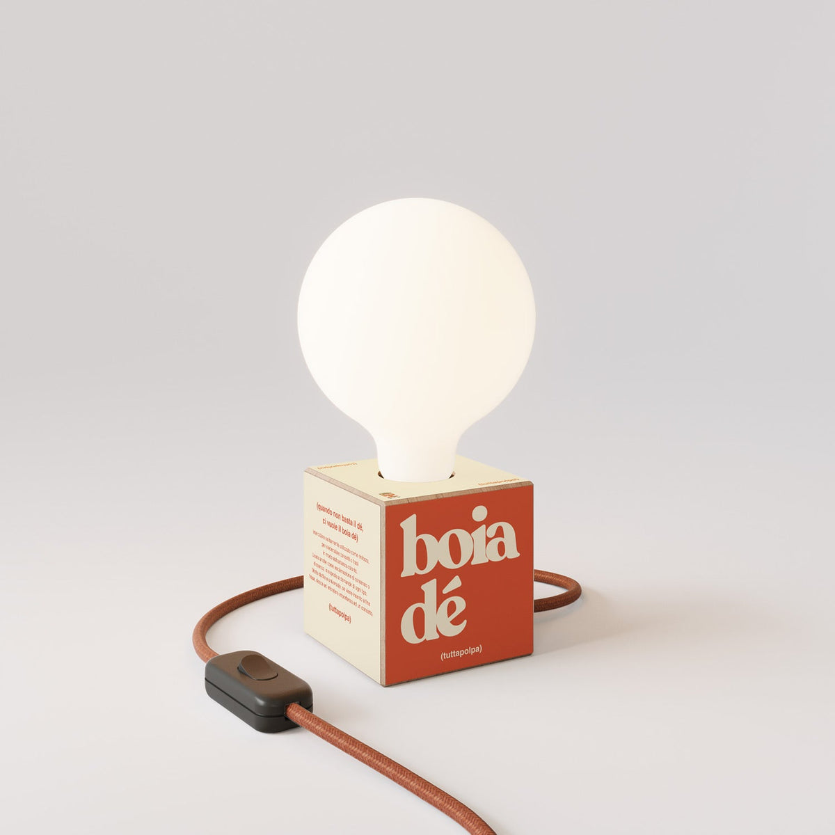 Lampada da tavolo Cubetto "Boia de" con lampadina globo effetto porcellana - Tuttapolpa
