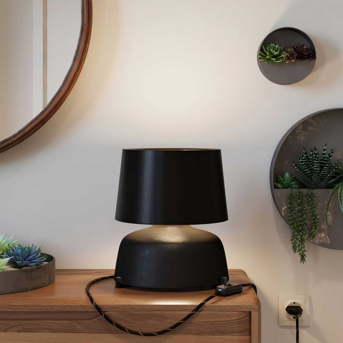 Lampada da tavolo in ceramica Coppa con paralume Athena - Nero