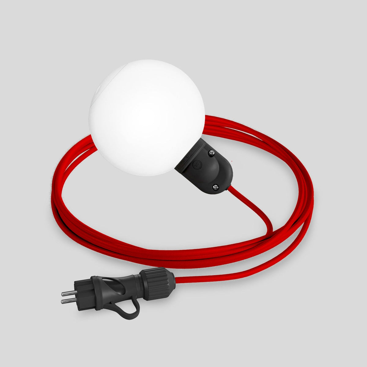 Lampada plug-in da esterno Modulair IP65 con paralume infrangibile Unbreak-a-Ball e cavo SM09