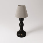 Lampada portatile ricaricabile Cabless14 con lampadina a goccia e paralume - Nero