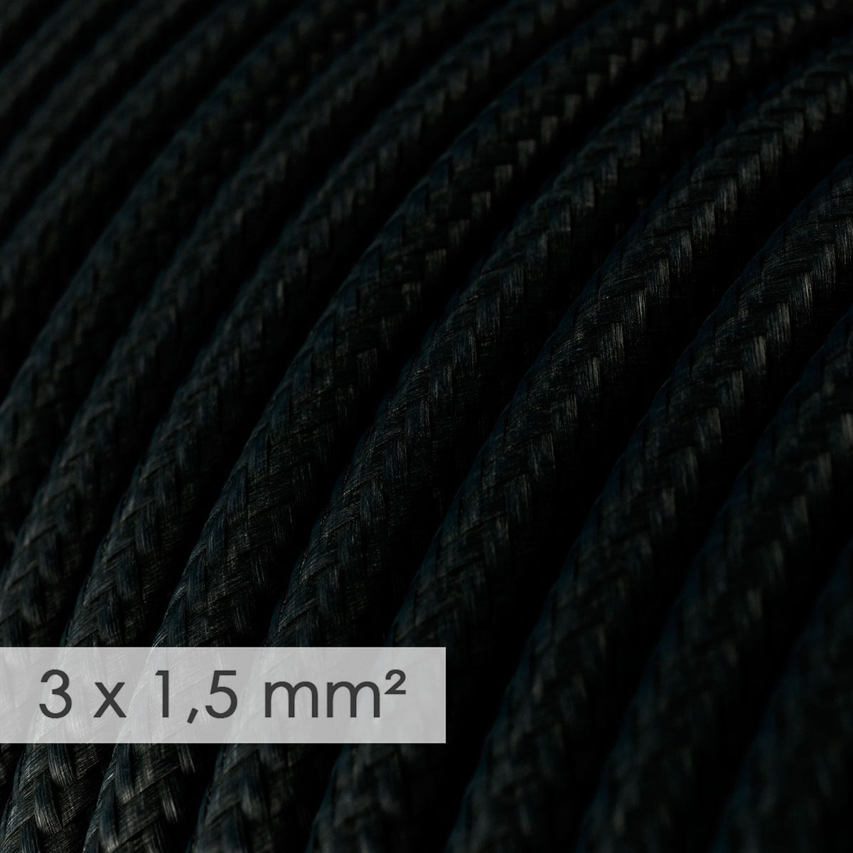 Multipresa francese con cavo nero lucido in tessuto e spina Schuko con anello comfort